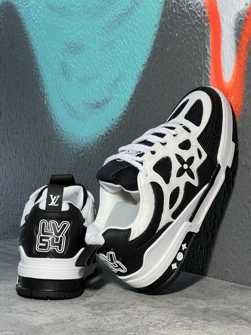 LV Skate sneaker B&W - Image 5