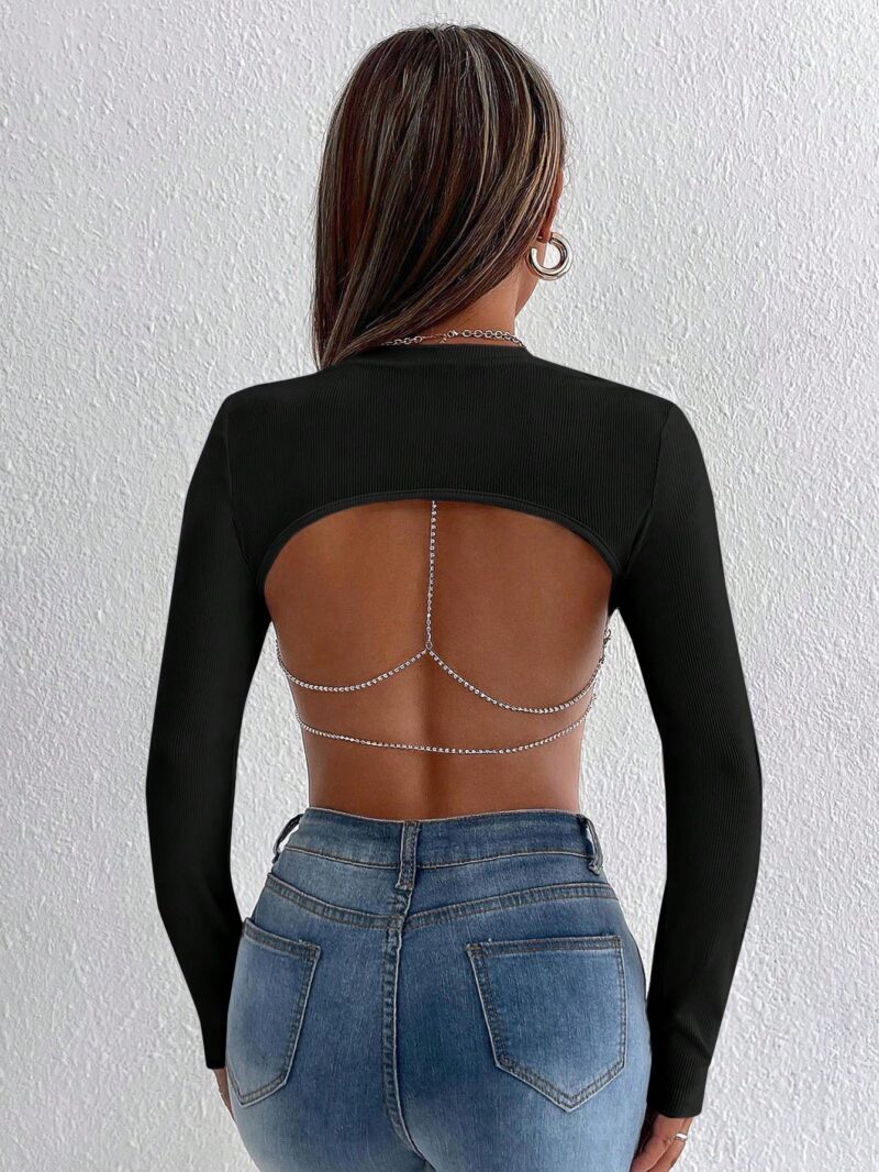 Diamond Chain Decorated Long Sleeve Cropped T-Shirt With Open Back - Image 5